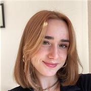 Responsable, empatica, amigable, polivalente, activa.
Publicidad y relaciones publicas